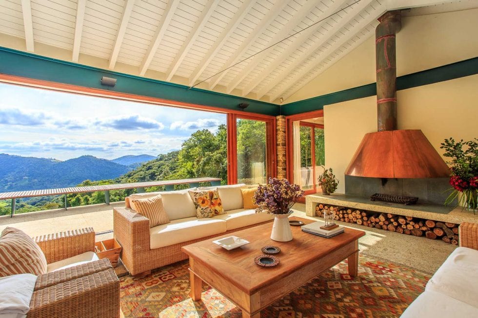 Decoração para área externa: 5 ideias simples e sofisticadas para varandas e terraços