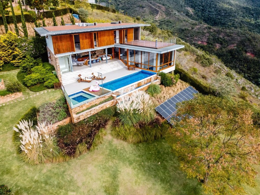 Construir ou comprar pronto