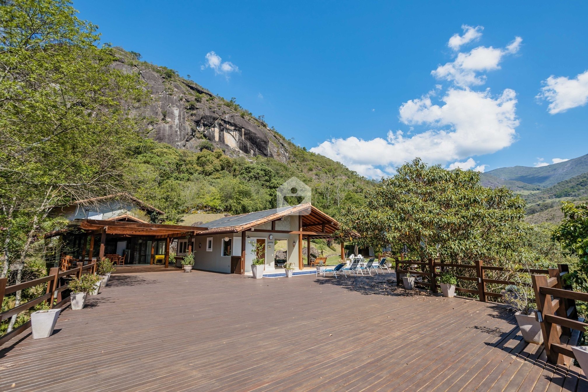 casas de veraneio na região serrana