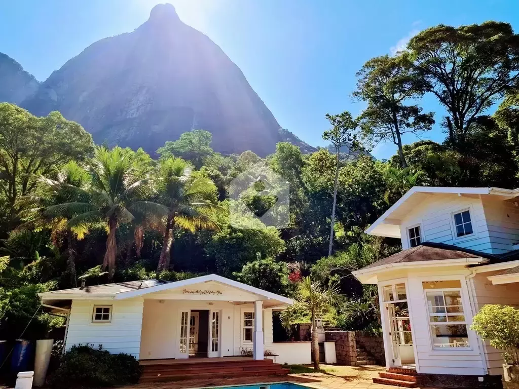 casas de alto padrão em são conrado